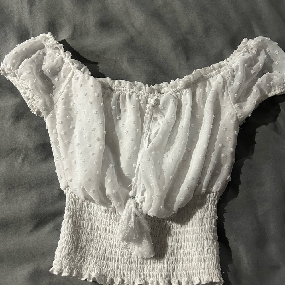 Women’s Elegant White Off-Shoulder Blouse